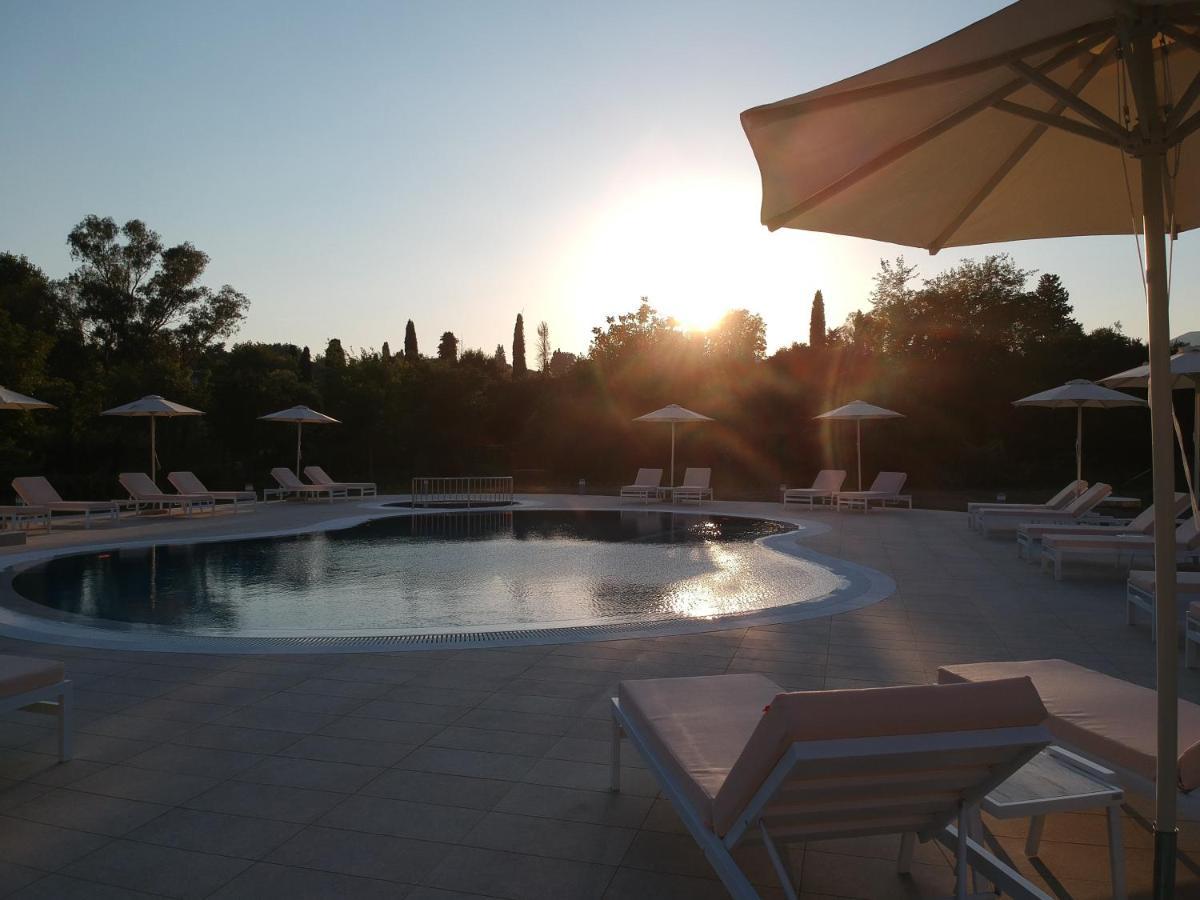 Santos Luxury Apartments Dassia (Corfu) Exterior foto